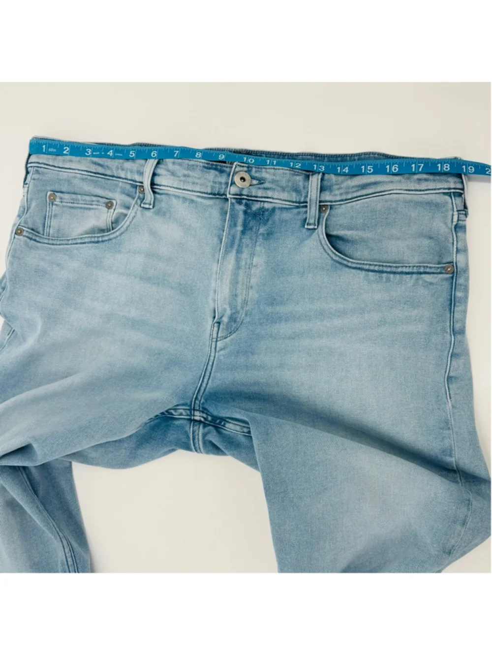 Paige Federal Light Wash Blue Straight Jeans Waist 38 Length 32